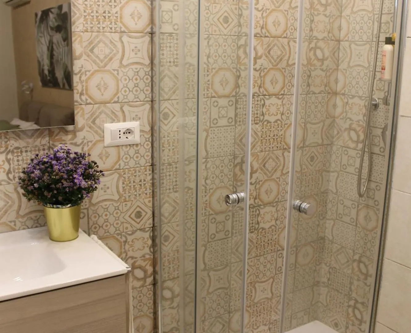 Guest House Esty Rom